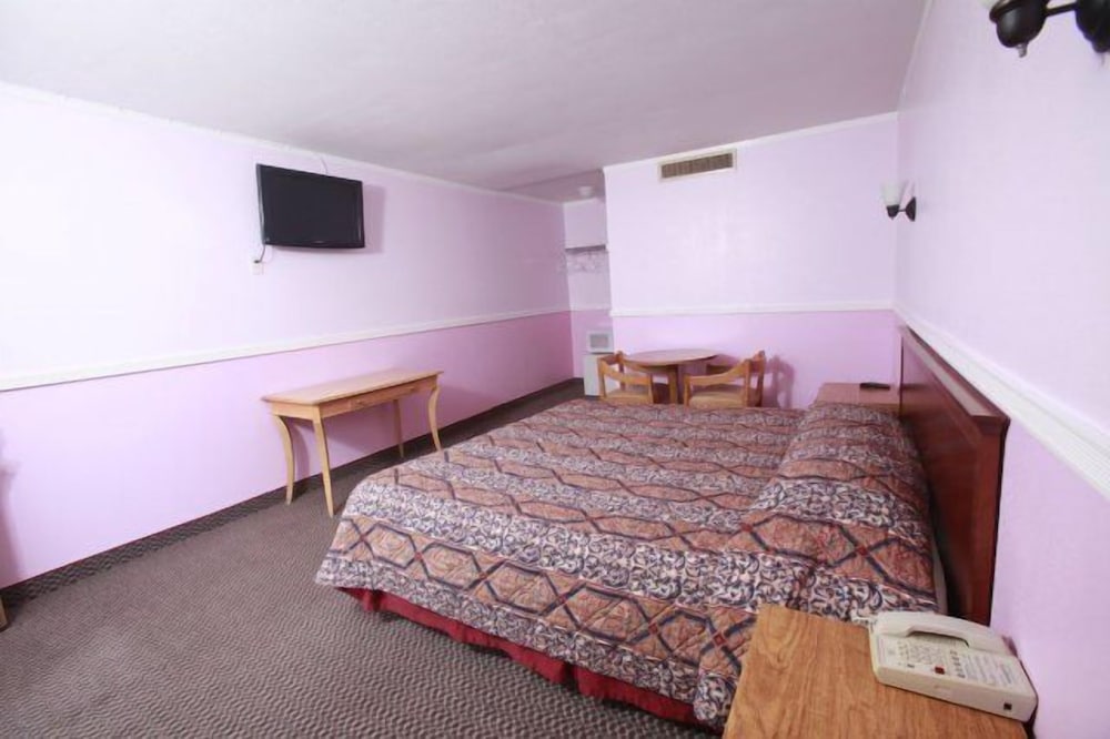 Фото Meadowbrook Motor Lodge