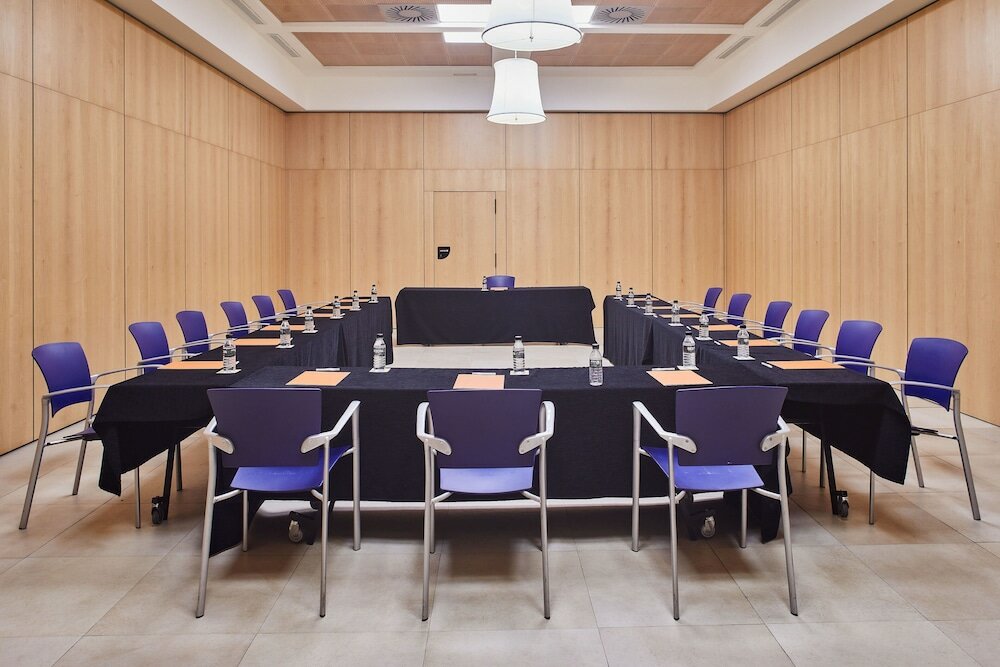 Фото Hotel Silken Puerta de Valencia