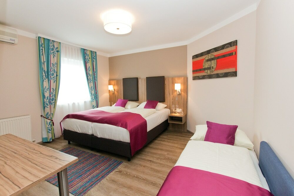 Фото Hotel Das Junior by Max 70