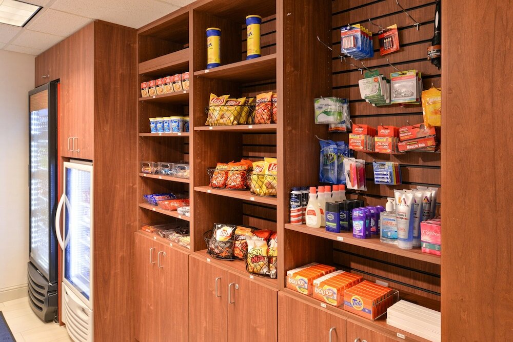 Фото Holiday Inn Express Sacramento Airport Woodland, an Ihg Hotel