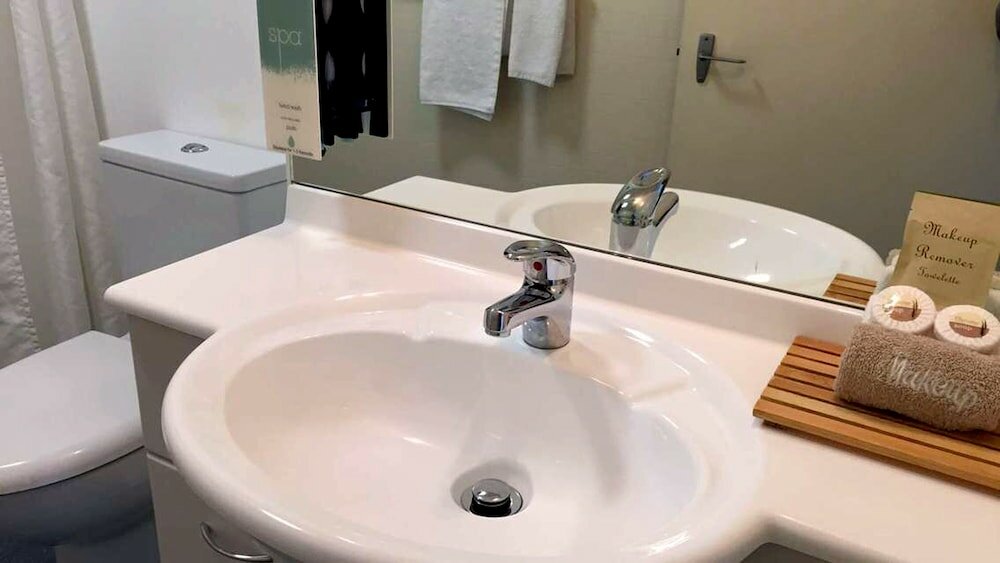 Фото Ashleigh Court Motel