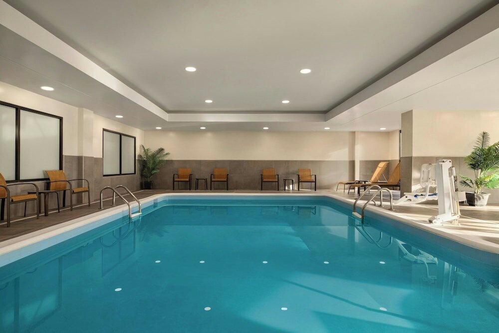 Фото Courtyard by Marriott Wilmington Brandywine