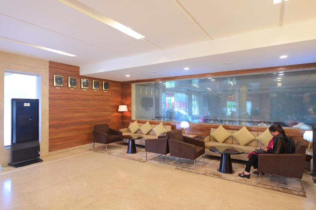 Фото Rang Lords Inn Bharuch