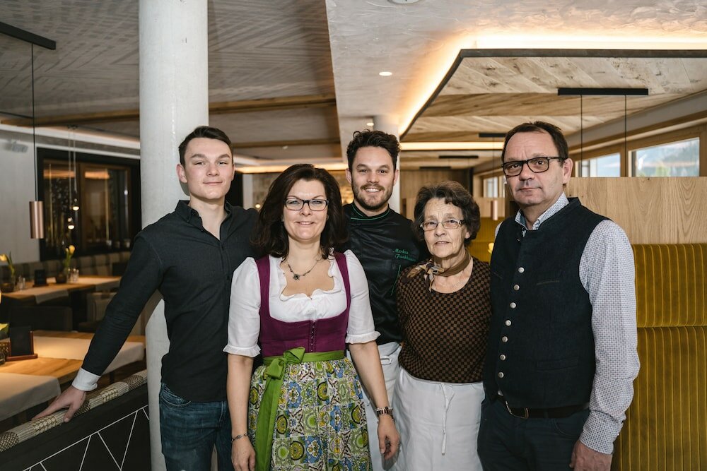 Фото Alpinhotel Berghaus