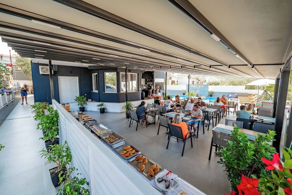 Фото Hotel Sunshine