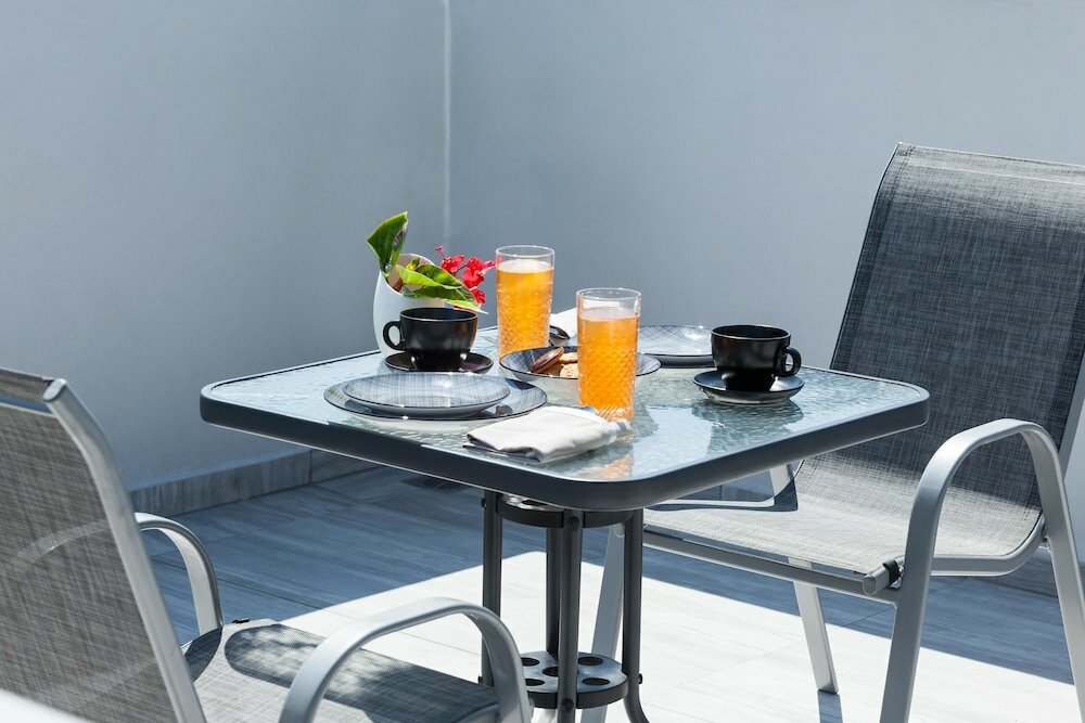 Фото Nymphes Deluxe Accommodation