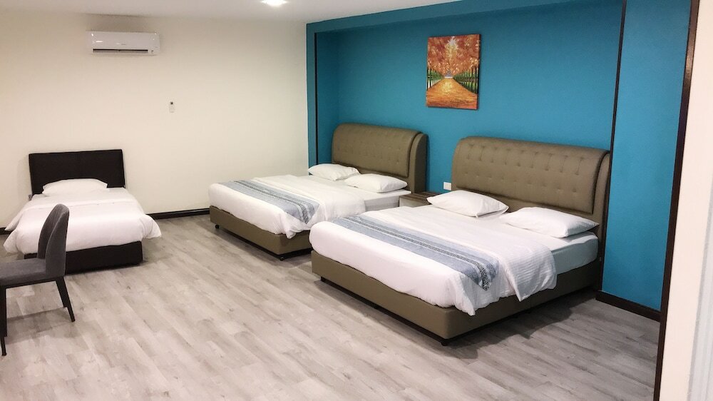 Фото S. S. Hotel Seremban