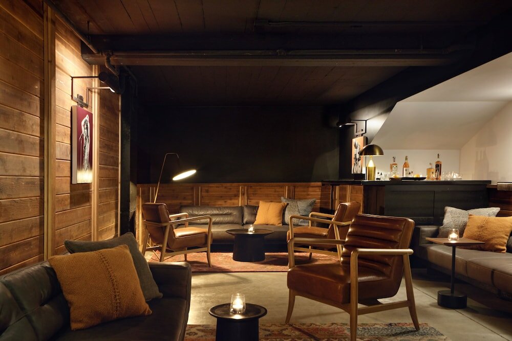 Фото Kimpton Armory Hotel Bozeman, an Ihg Hotel