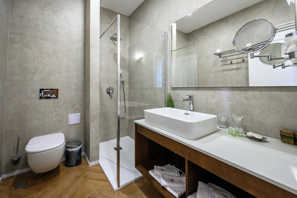 Фото Hotel Transilvania