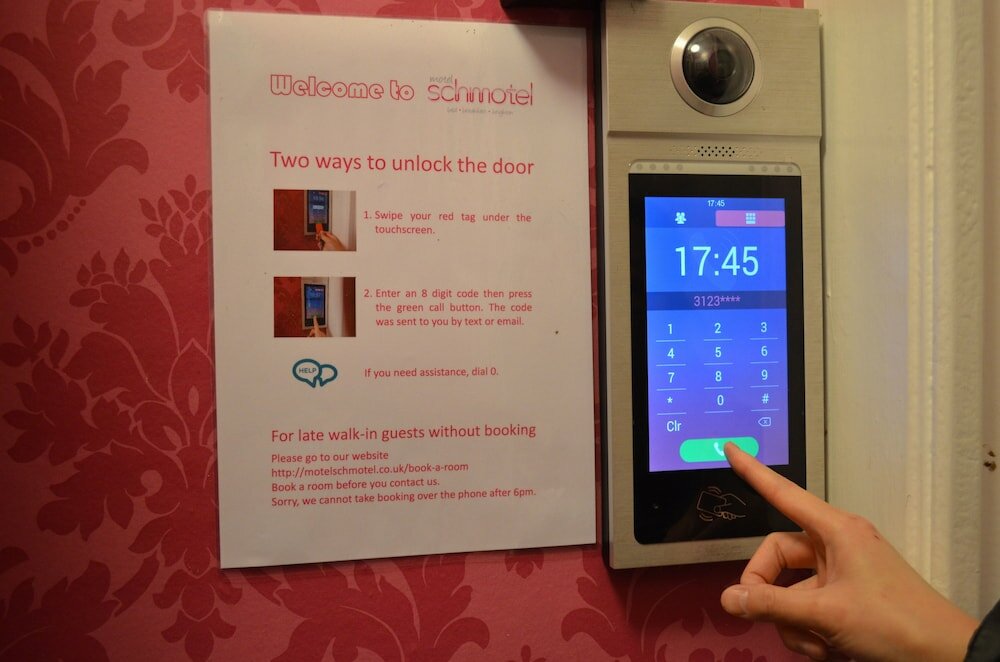 Фото Motel Schmotel