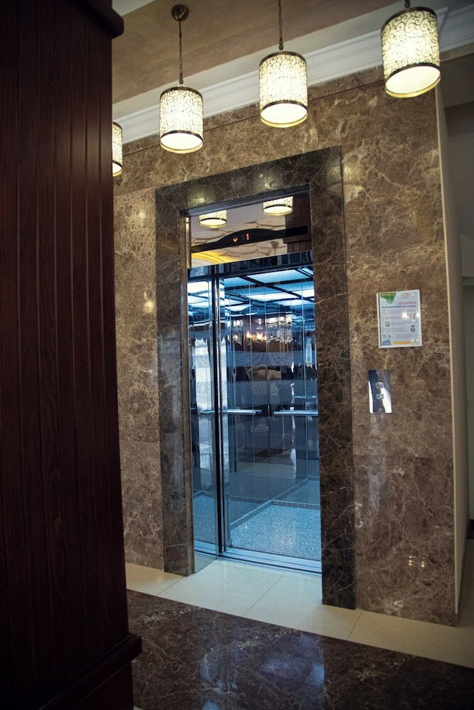 Фото Capitol Hotel