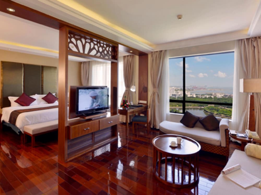 Фото Baohua Harbour View Hotel