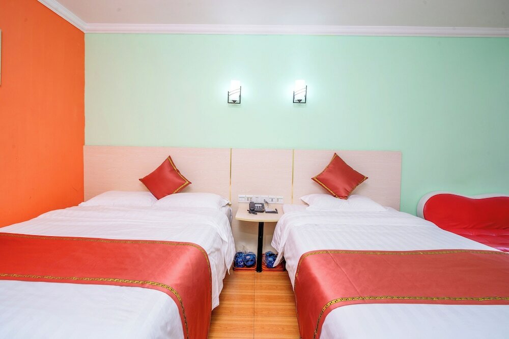 Фото Ln White House Hotel