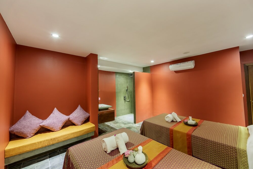 Фото Golden Temple Boutique