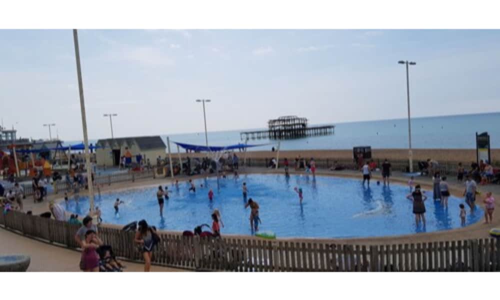 Фото Andorra Guest Accommodation