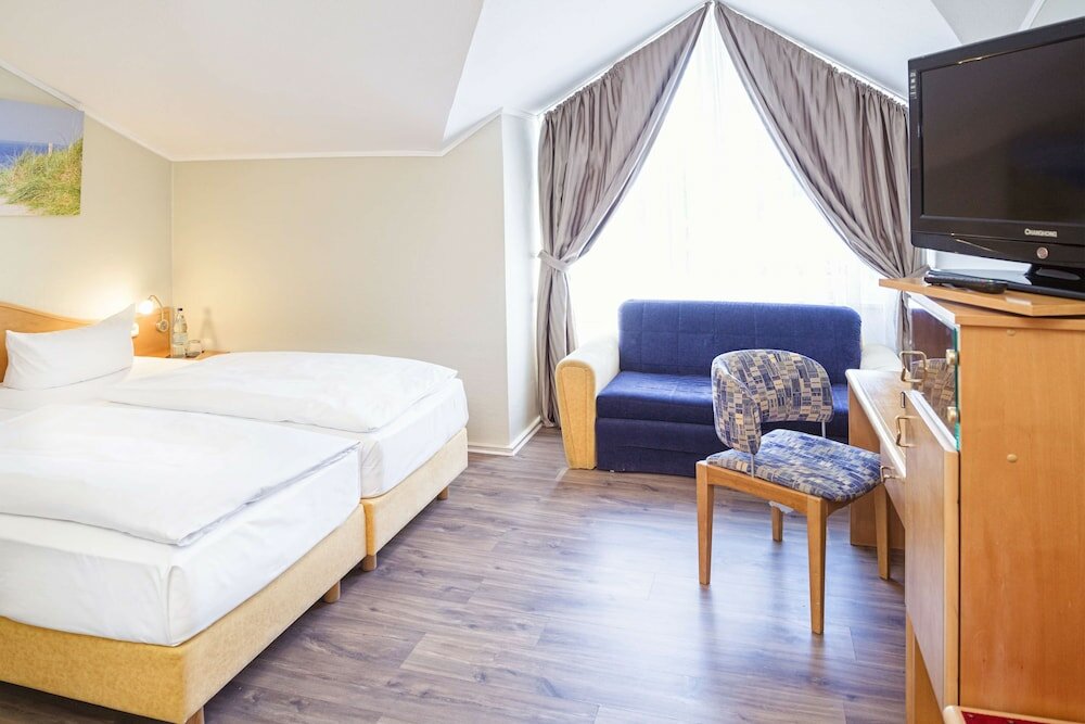 Фото Hotel Dänischer Hof Altenholz by Tulip Inn