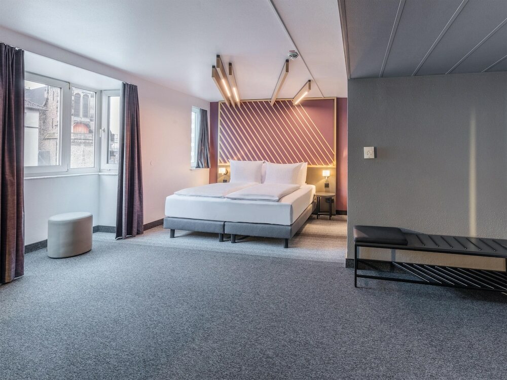 Фото B&B Hotel Aachen-Hbf