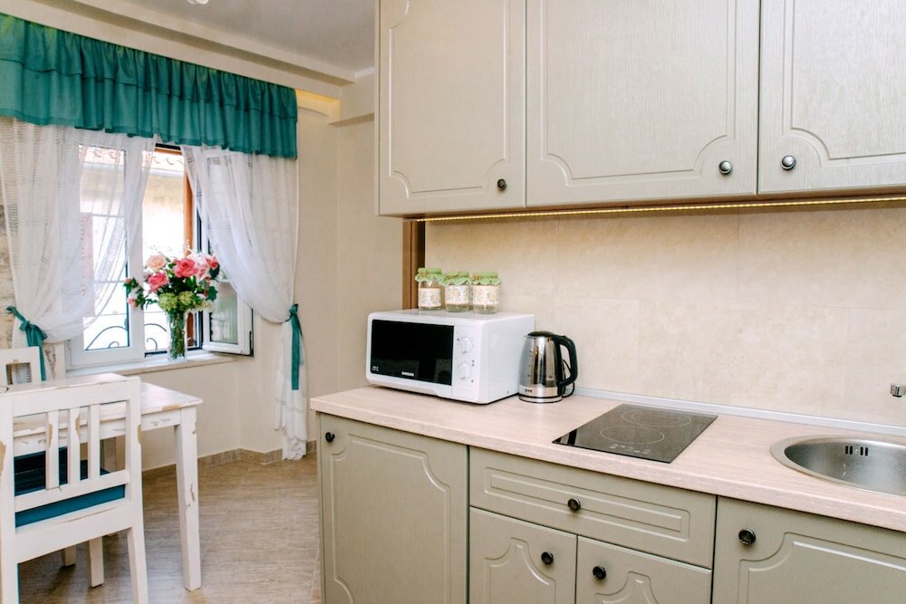 Фото D & Sons Apartments