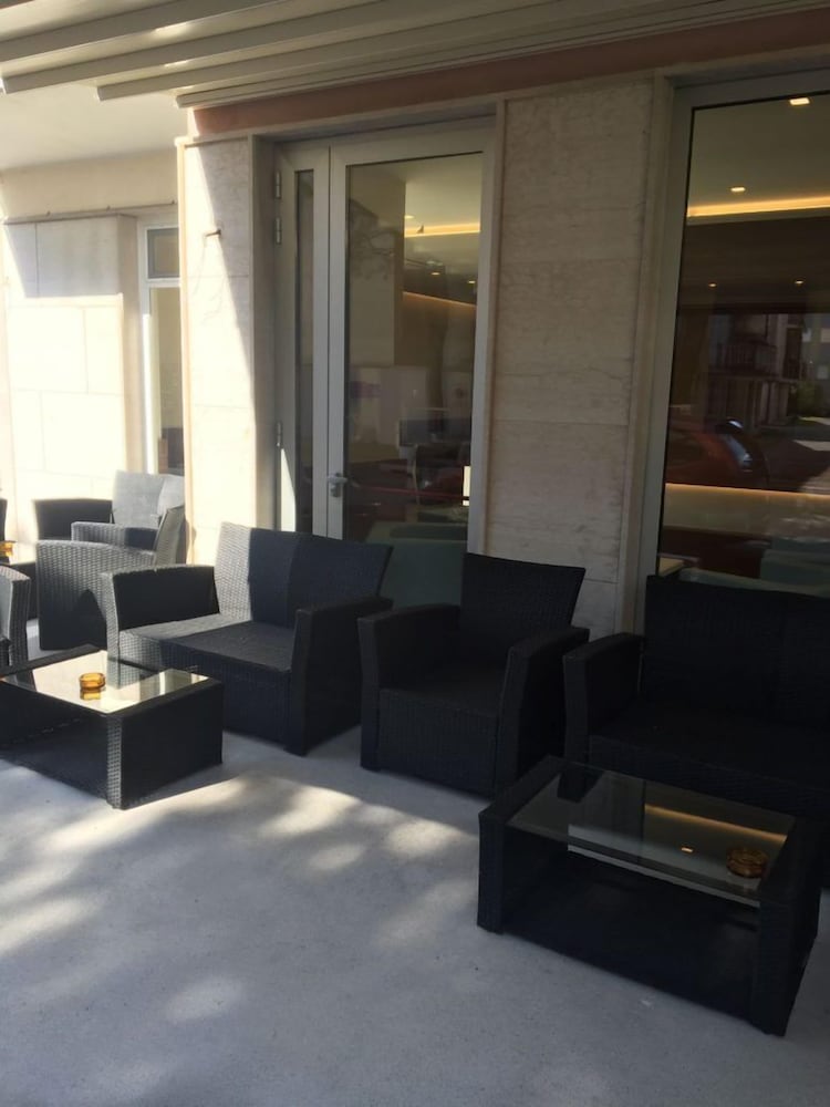 Фото Hotel Cristina