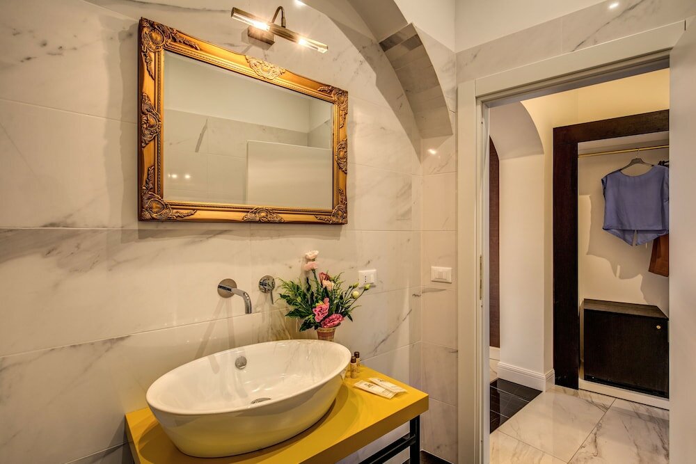 Фото Little Queen Pantheon Residence