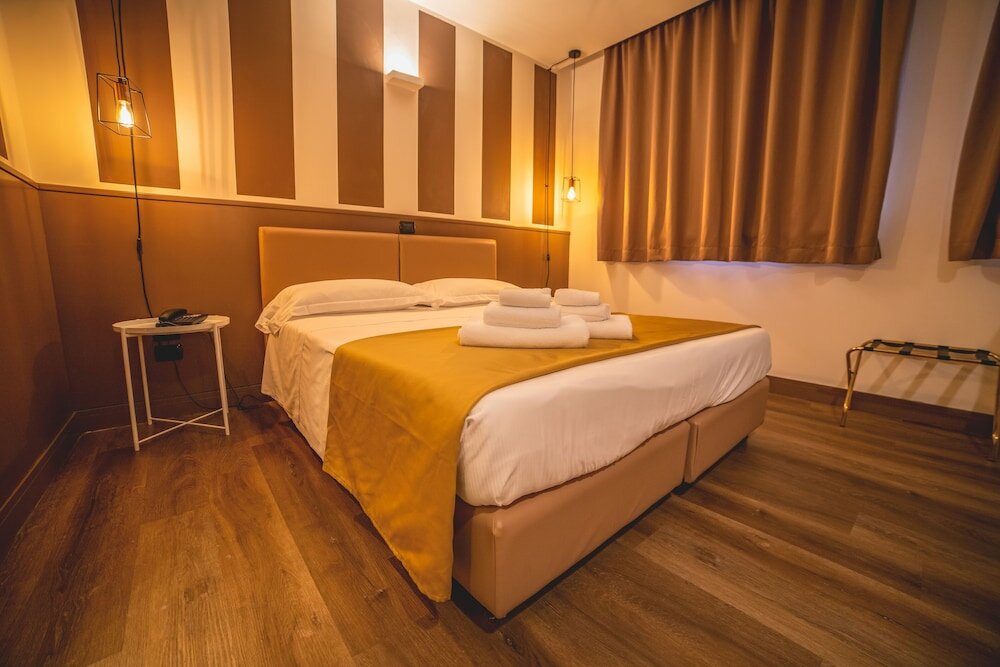 Фото Hotel Continental