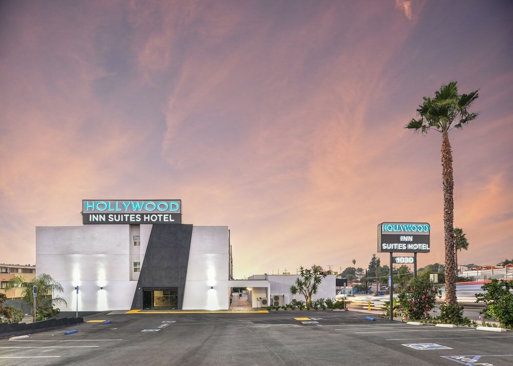 Фото Hollywood Inn Suites Hotel