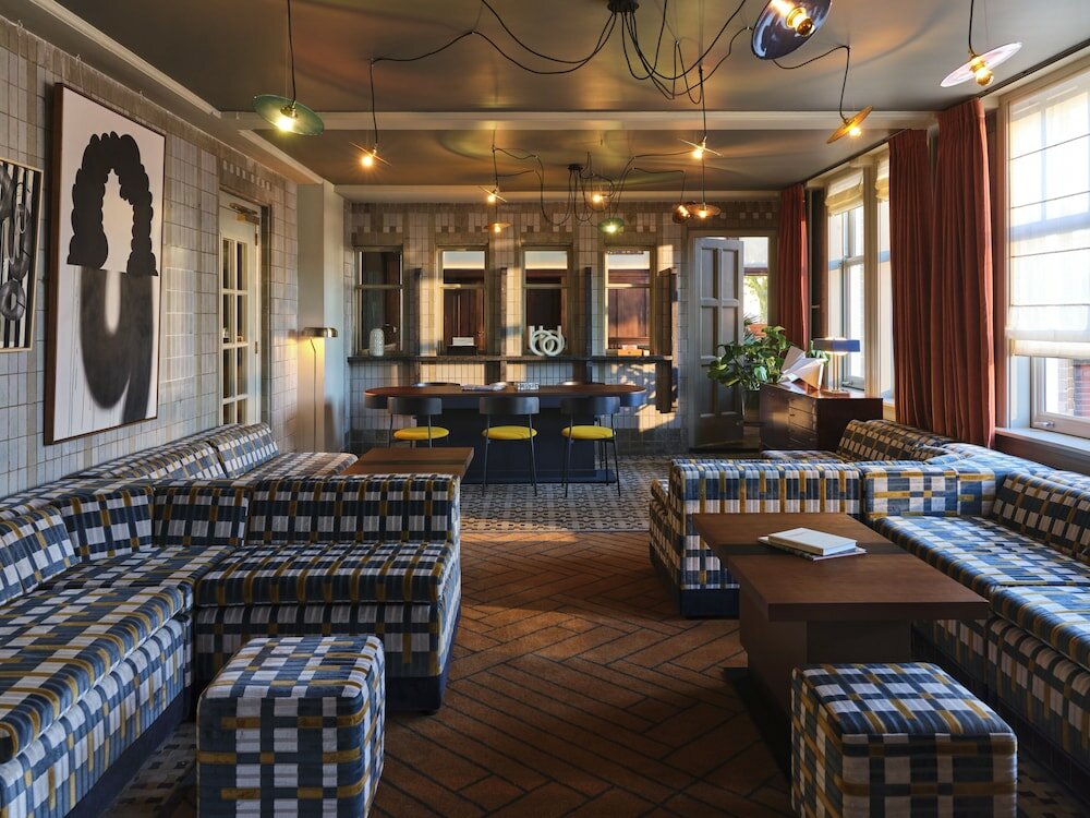 Фото Lloyd Hotel