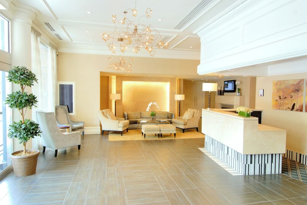 Фото Georgian Court Hotel