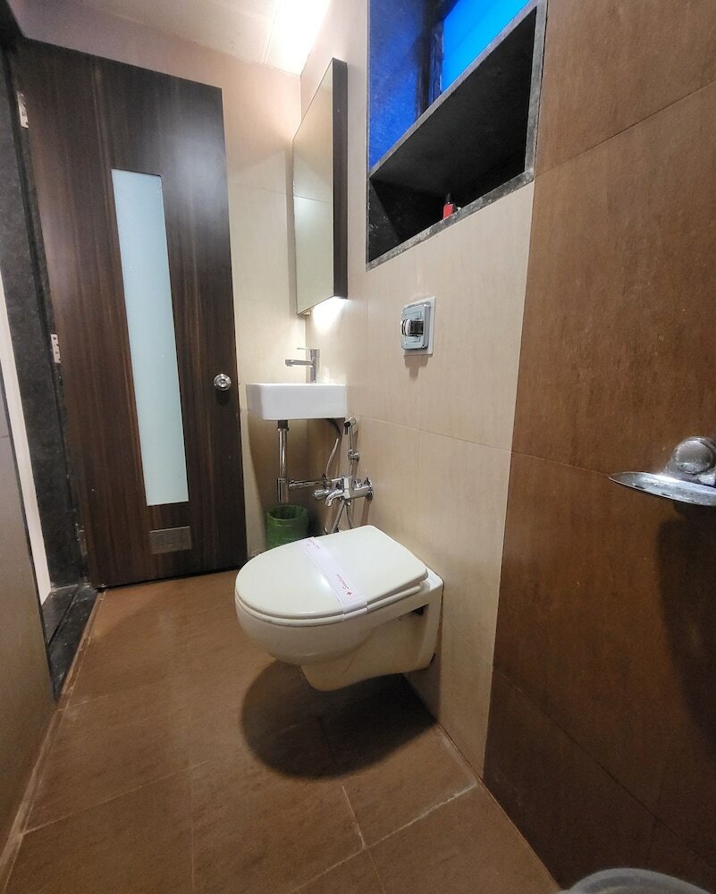 Фото Hotel Maharana Inn Chembur