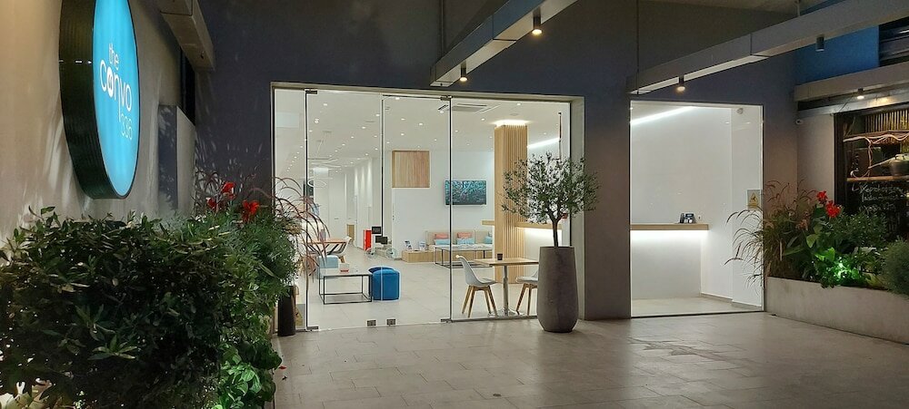 Фото The Convo Athens Riviera