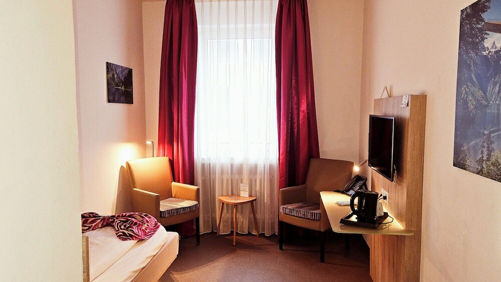 Фото Edel Weiss Hotel Und Restaurant