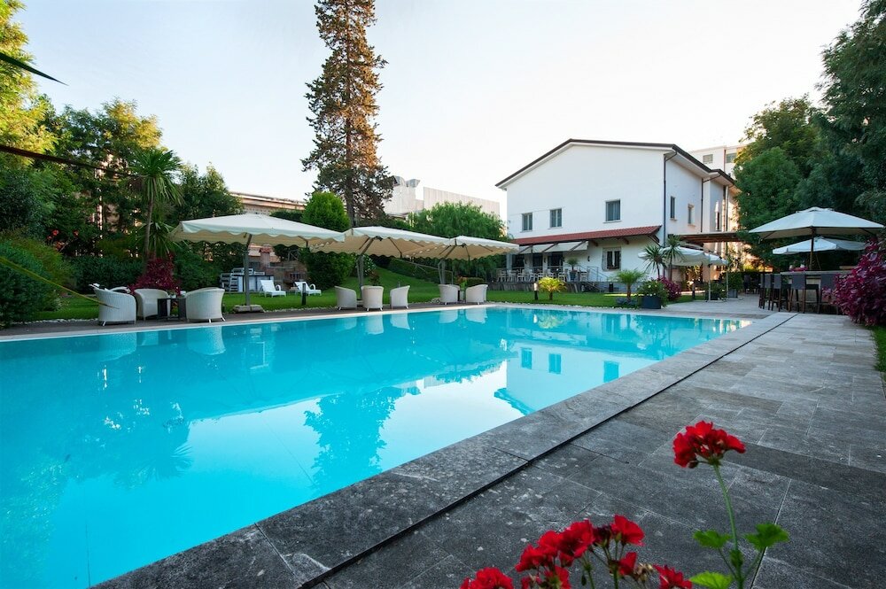 Фото Villa Maria Cristina