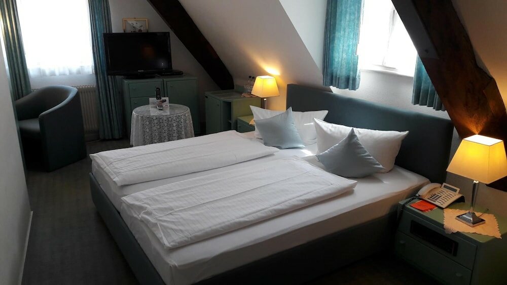 Фото Hotel-Restaurant Adler