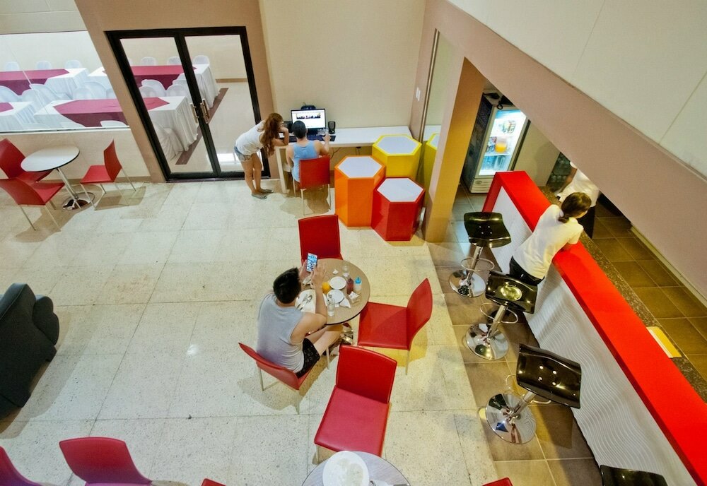 Фото Travelbee Fuente Inn