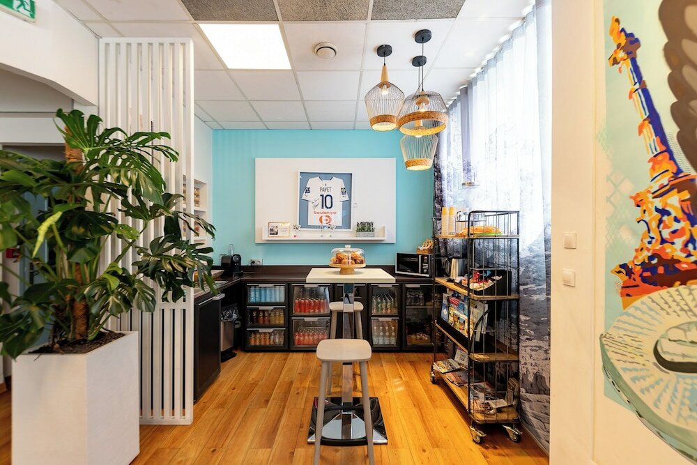 Фото ibis Styles Marseille Centre Prado Place Castellane