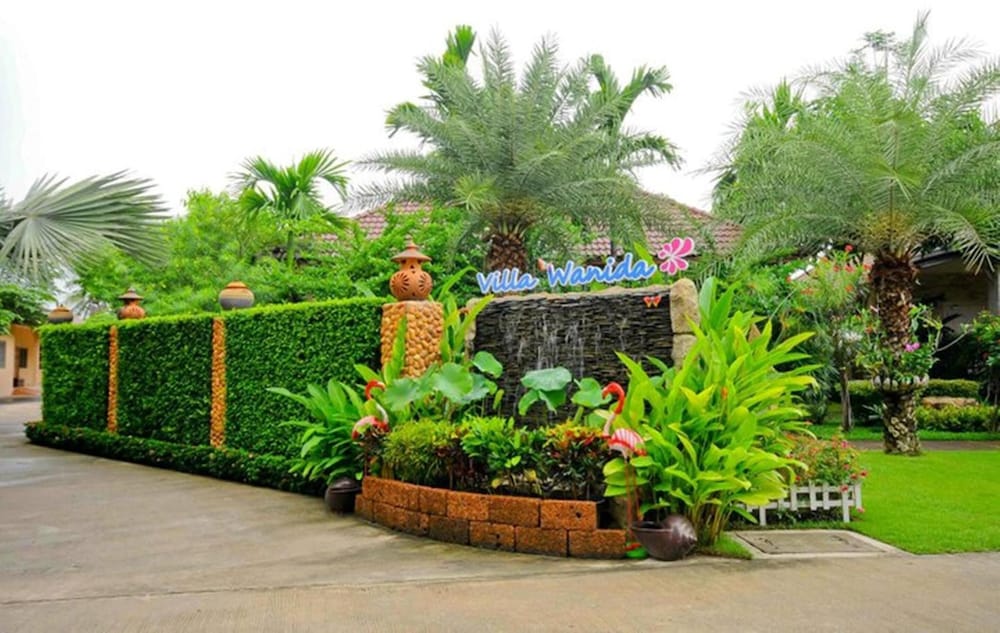 Фото Villa Wanida Garden Resort