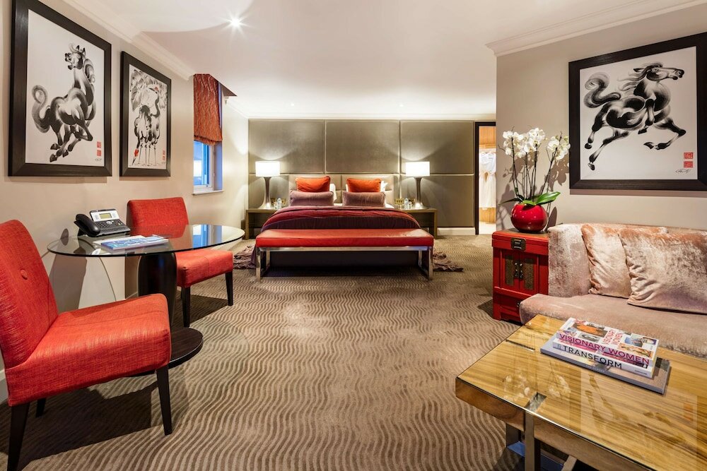 Фото Radisson Blu Edwardian Mercer Street Hotel, London