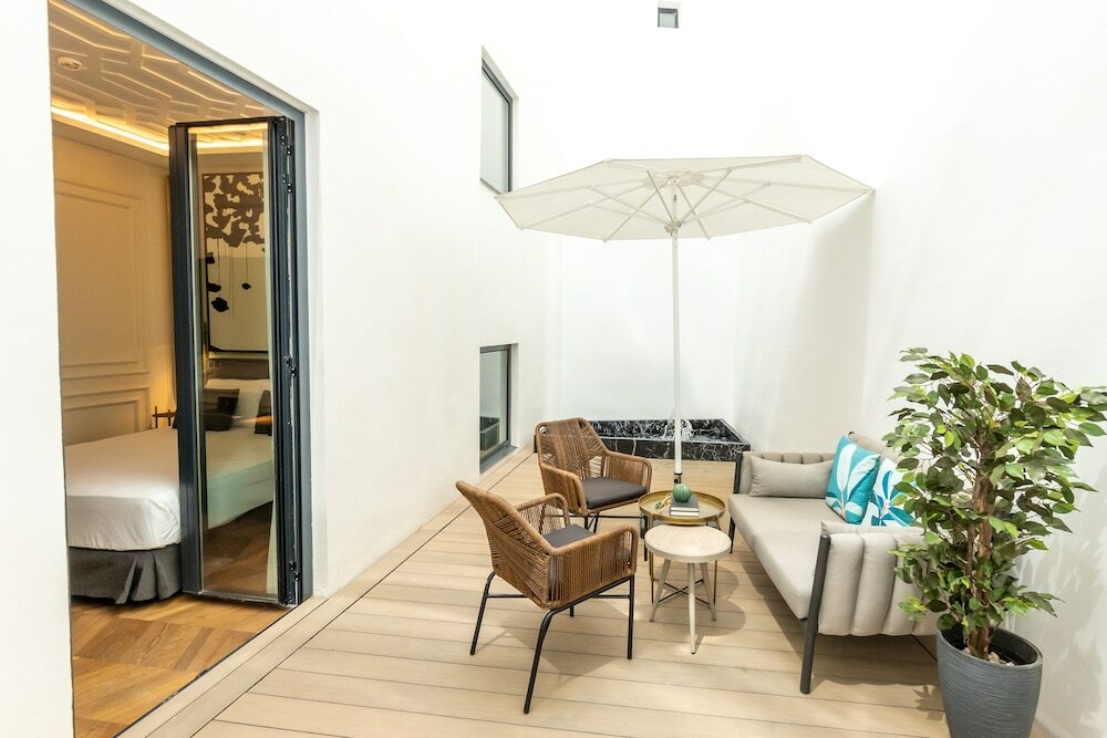 Фото L&h Gran VIA Valencia