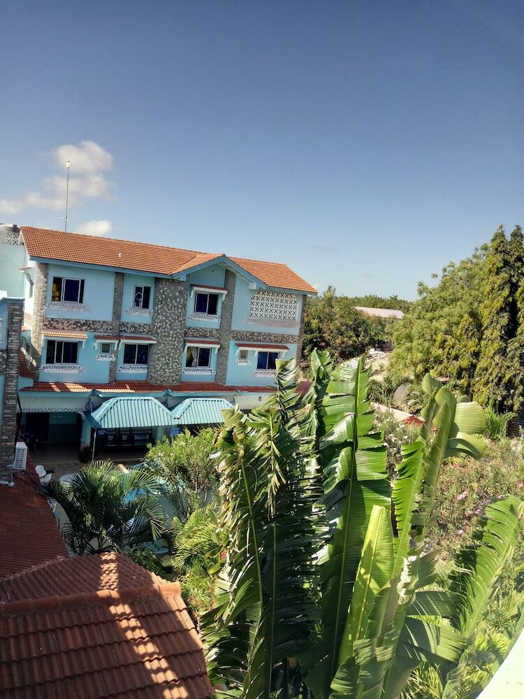 Фото Chamiachi Luxury Apartments