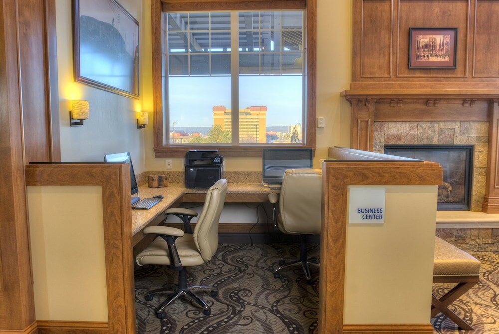 Фото Holiday Inn Express Spokane Downtown, an Ihg Hotel