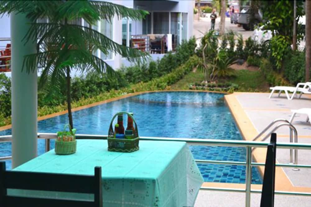 Фото Aonang Village Resort by Bunk