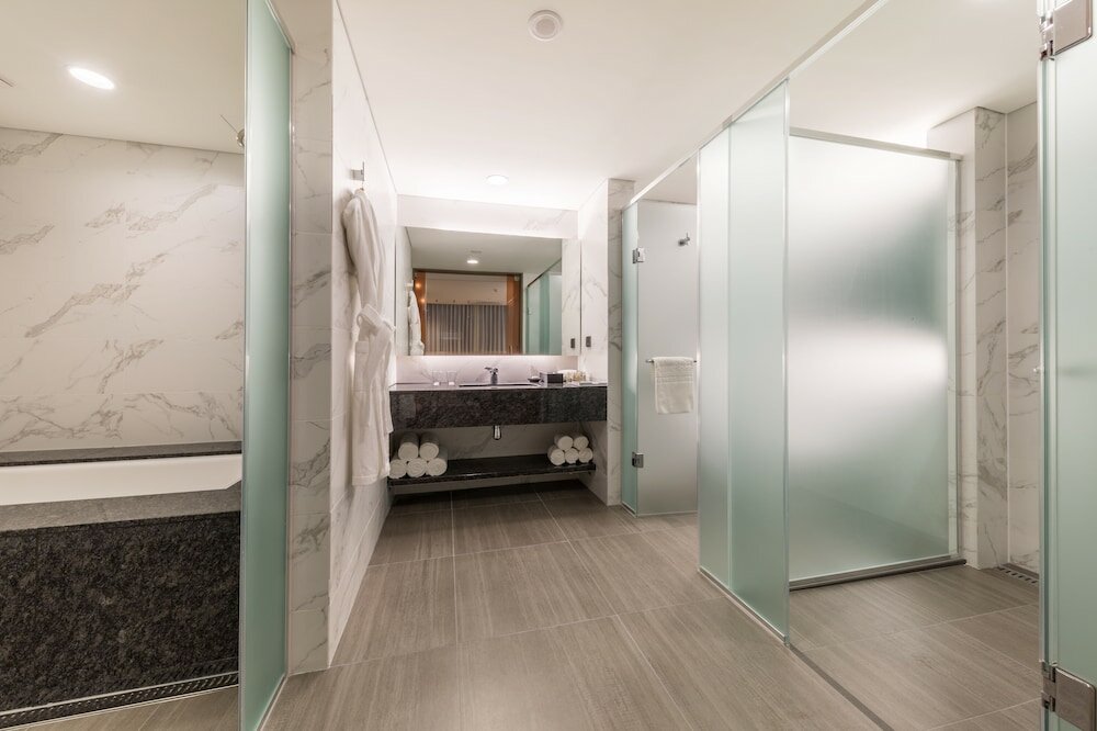 Фото Howard Johnson by Wyndham Incheon Airport