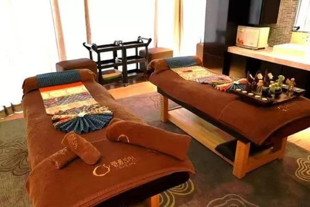 Фото Felton Gloria Grand Hotel Chengdu