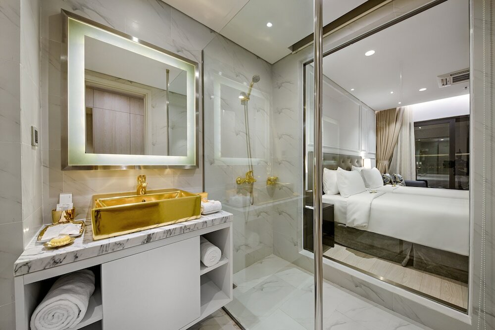 Фото Wyndham Danang Golden Bay