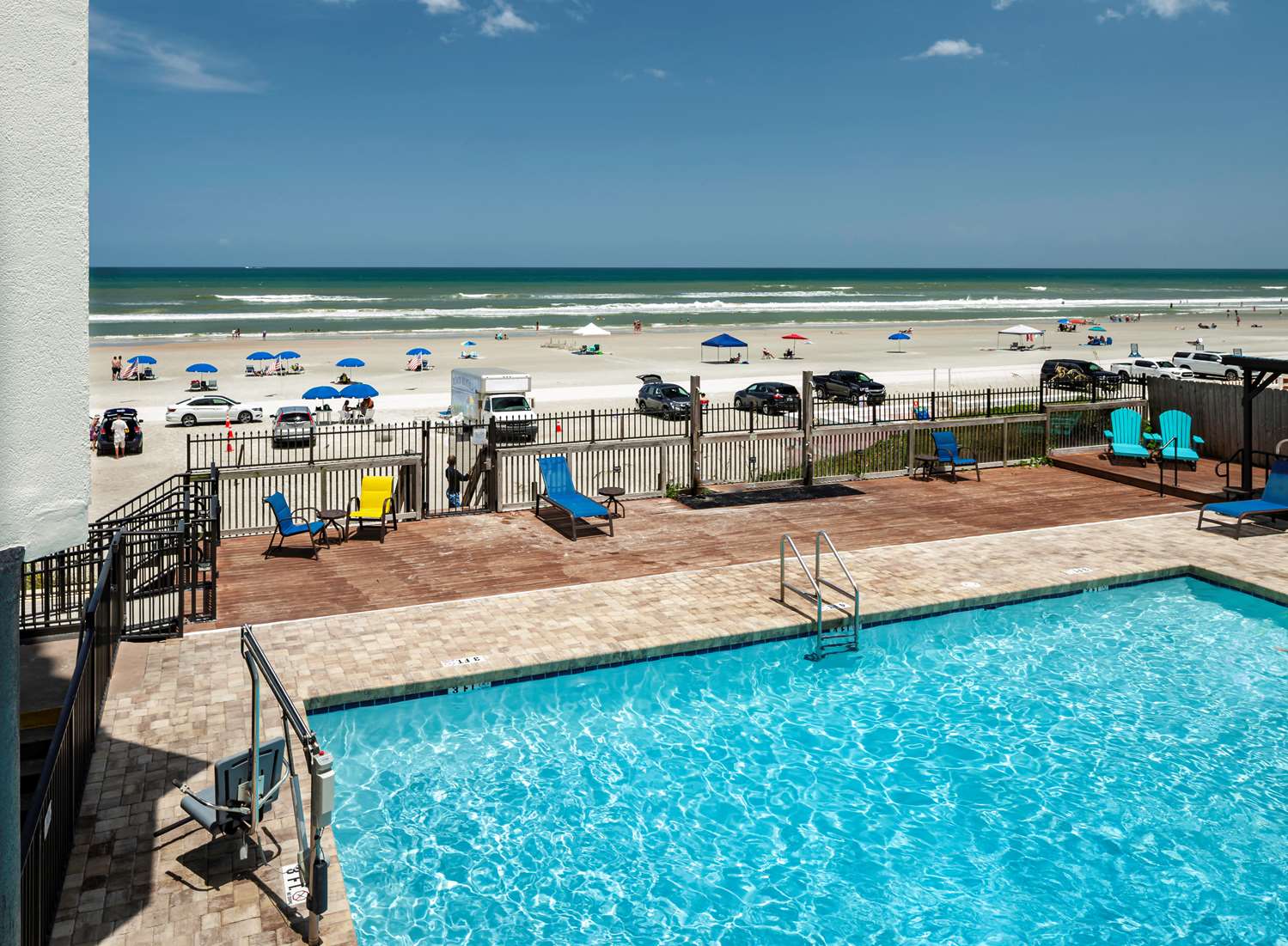 Фото Best Western New Smyrna Beach Hotel & Suites