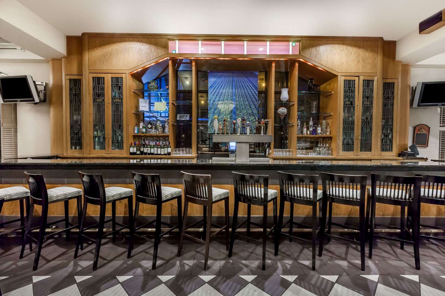 Фото Wyndham Pittsburgh University Center