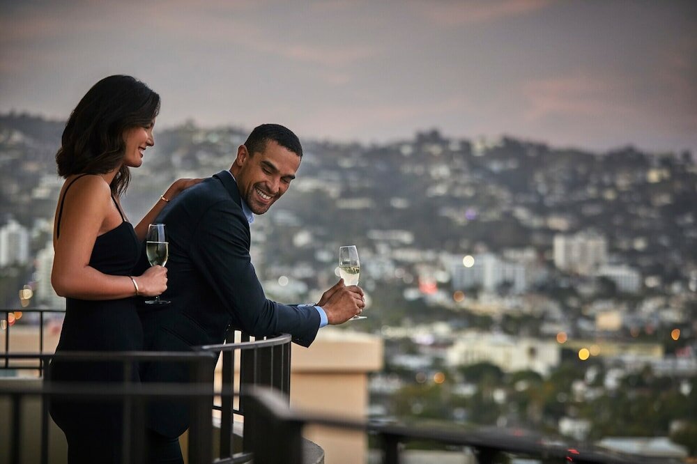 Фото Beverly Wilshire, A Four Seasons Hotel