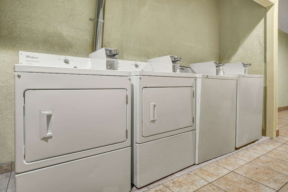 Фото Motel 6 Lester, Pa - Philadelphia Airport