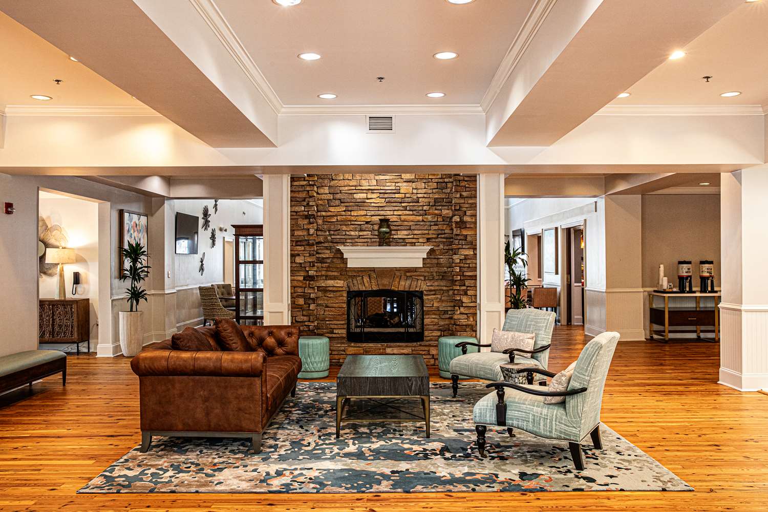 Фото Hampton Inn & Suites Charleston/West Ashley