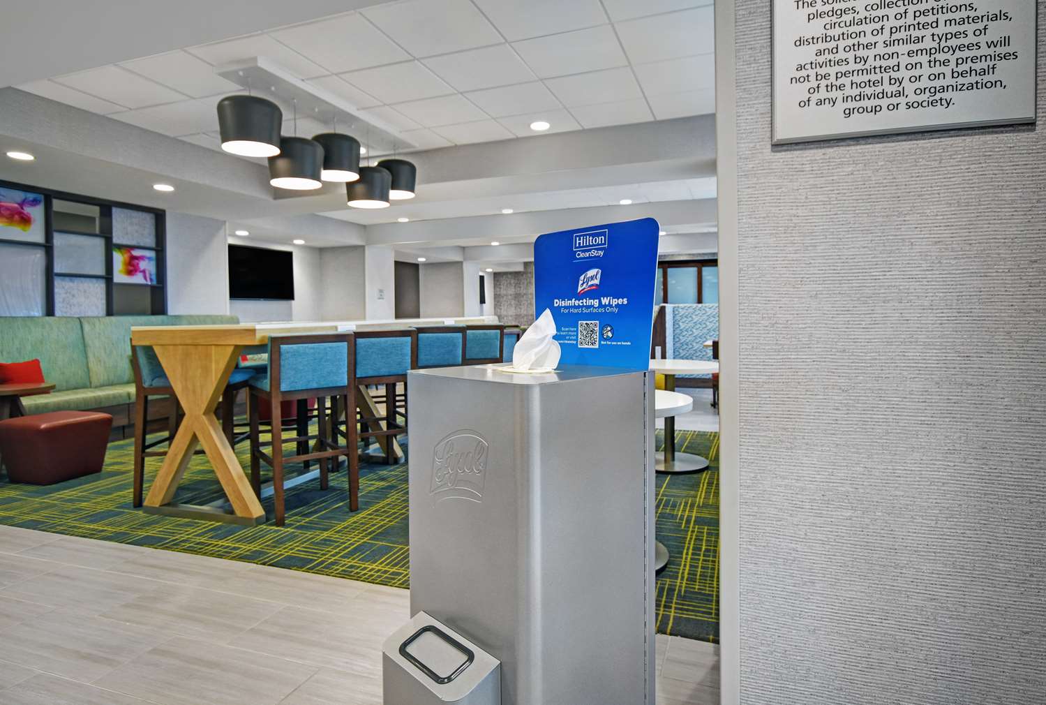 Фото Hampton Inn Las Vegas Strip South, Nv